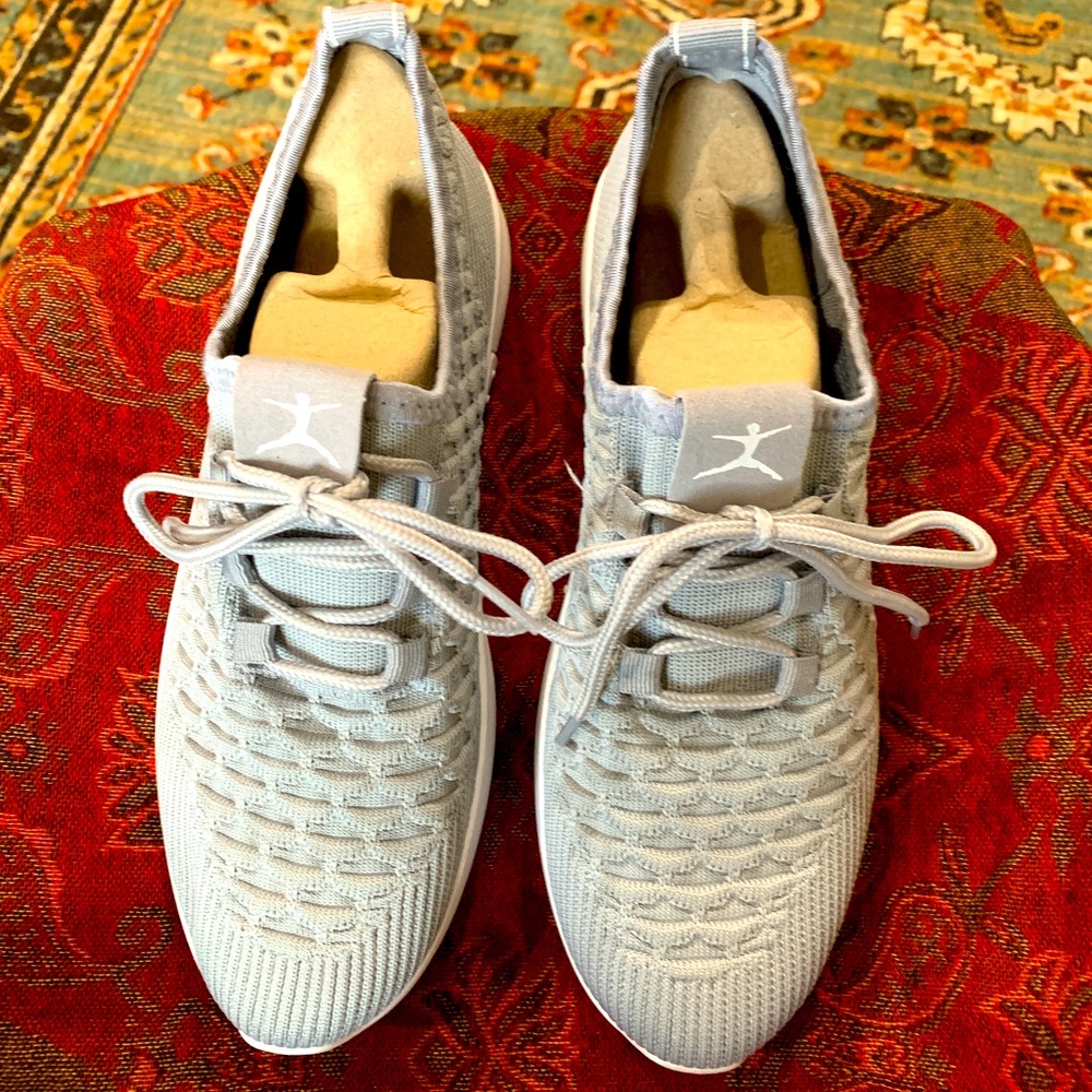 Women’s Danskin Stretch knit Athletic Shoes